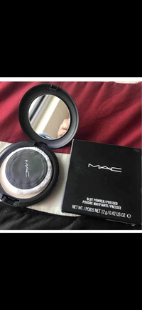 Brand new mac studio fix powder plus foundation on sale. $25 fir