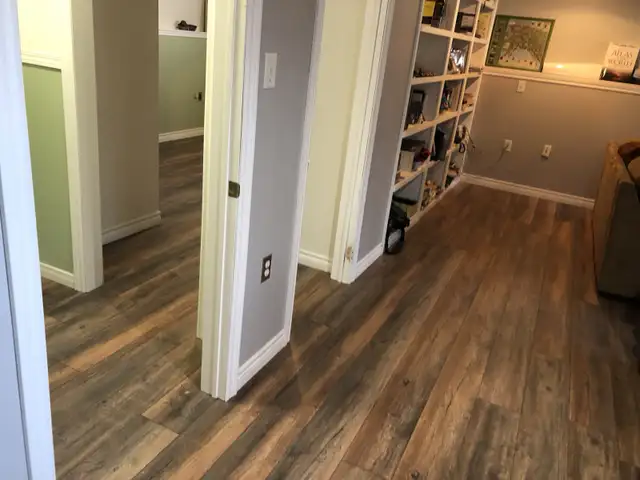 Flooring Installer with availability64840206346499124