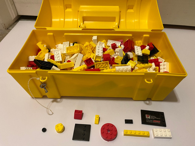 Blocs Lego (550 pièces) dans Jouets et jeux  à Saint-Jean-sur-Richelieu - Image 2