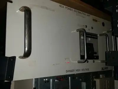 SED 60amp 240vac 250vdc power distribution unit with thermal magnetic circuit breaker COMMERCIAL GRA...
