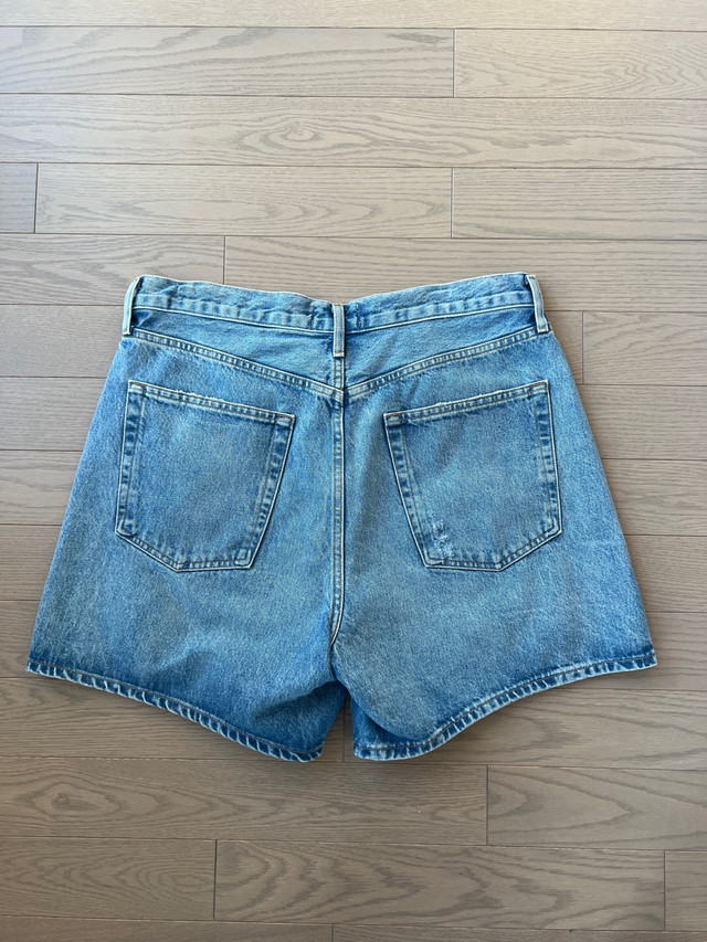 AGOLDE Stella denim short size 31 dans Femmes - Pantalons et shorts  à Ville de Montréal - Image 2