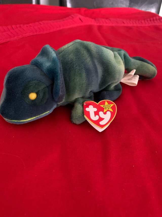 Rainbow the Chameleon Beanie Baby 4037 in Arts & Collectibles in City of Toronto