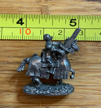 Мedieval Кnight Pewter Figurine Pin Badge