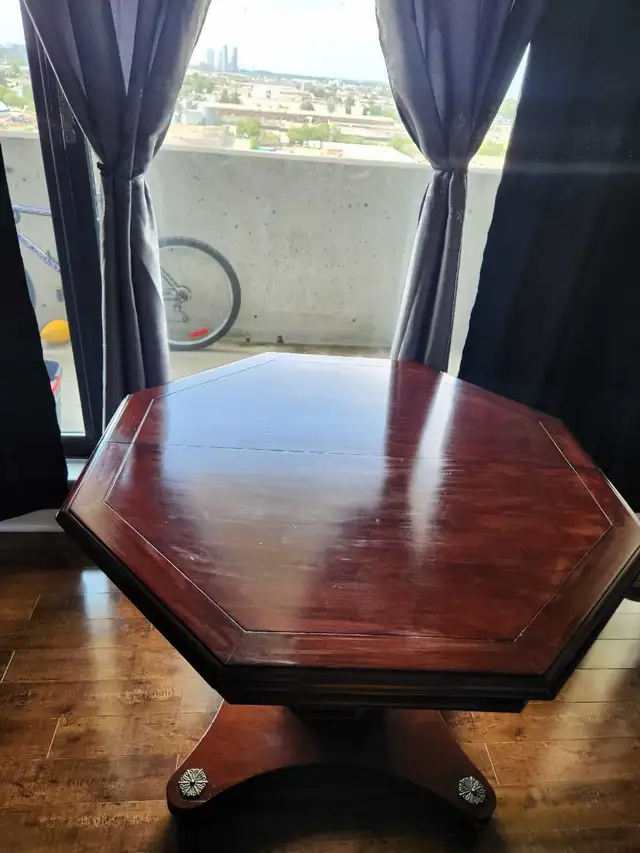 Octagonal Pedestal Game/Dining Table in Dining Tables & Sets in City of Toronto - Image 5