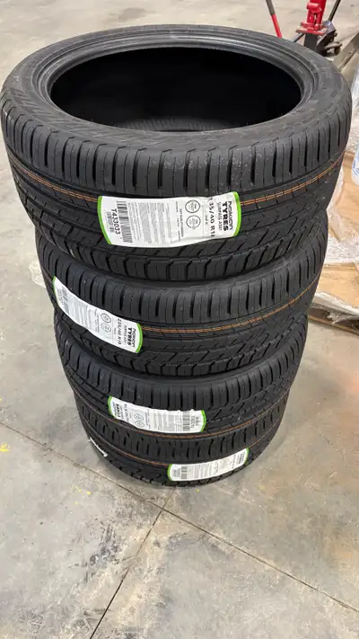 4 pneus neufs , jamais installé Nokian Surpass AS01 235/40R18 95W XL