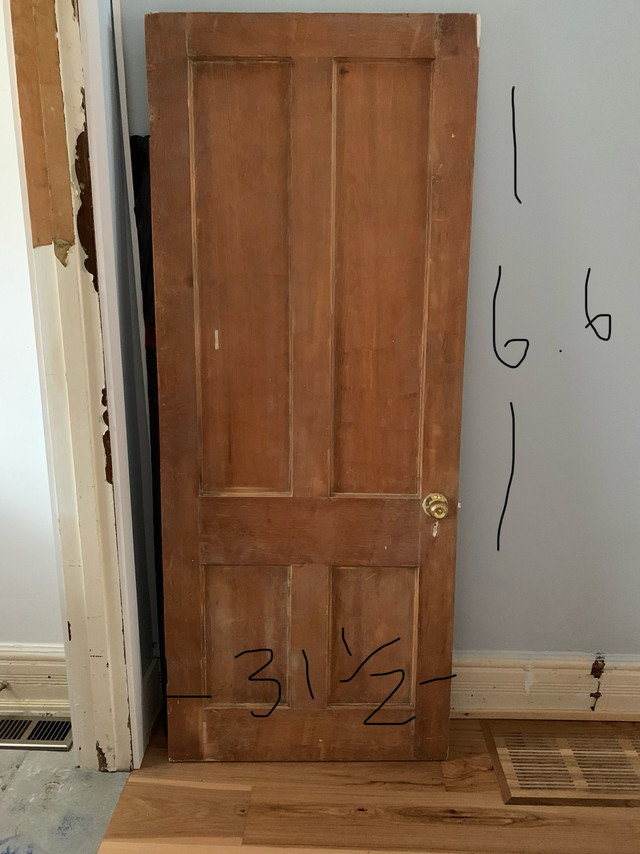 Antique solid wood door  in Windows, Doors & Trim in City of Toronto - Image 2