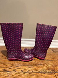 Kids size 2 Rain Boots, pink and purple