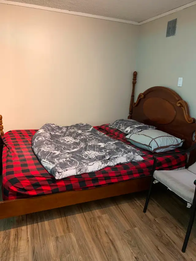 Room basement for rent in Long Term Rentals in Delta/Surrey/Langley - Image 3