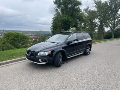 Amazing car in amazing shape. Low mileage. See other ads - these cars regularly last past 300k km. 3...