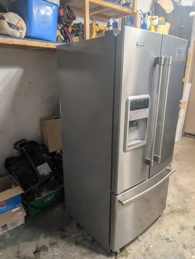 33" Maytag Fridge602772202251233281