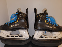BAUER SUPREME COMP Size 1  JR Hockey Skates $20