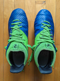 Chaussures de soccer enfant - Taille 5