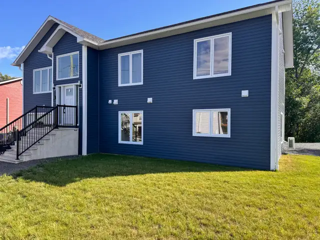 FULLY FURNISHED OPTION!! 2 Bedroom Apartment