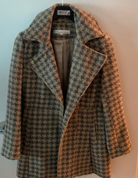  Kenneth Cole pea coat never worn price is extremely negotiable!