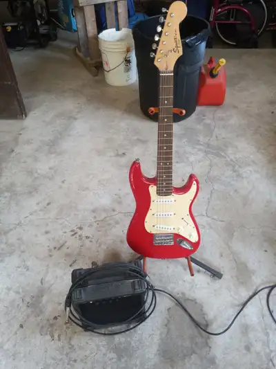 guitar amp and cord pacage