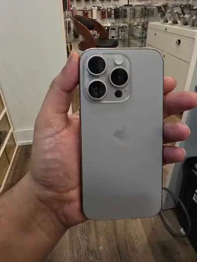 iphone 15 pro 256 GB, View more
