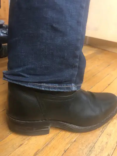 Men’s size 9