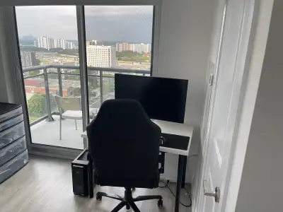 ✨ PRIVATE BEDROOM FOR RENT – NORTH YORK | AVAILABLE OCTOBER 1✨ Rent:$1,200/month + utilities Looking...