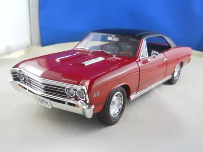 ERTL American Muscle 1:18 Die cast model cars, 1967 Chevrolet Chevelle SS 396 $60 SOLD 1969 Chevrole...