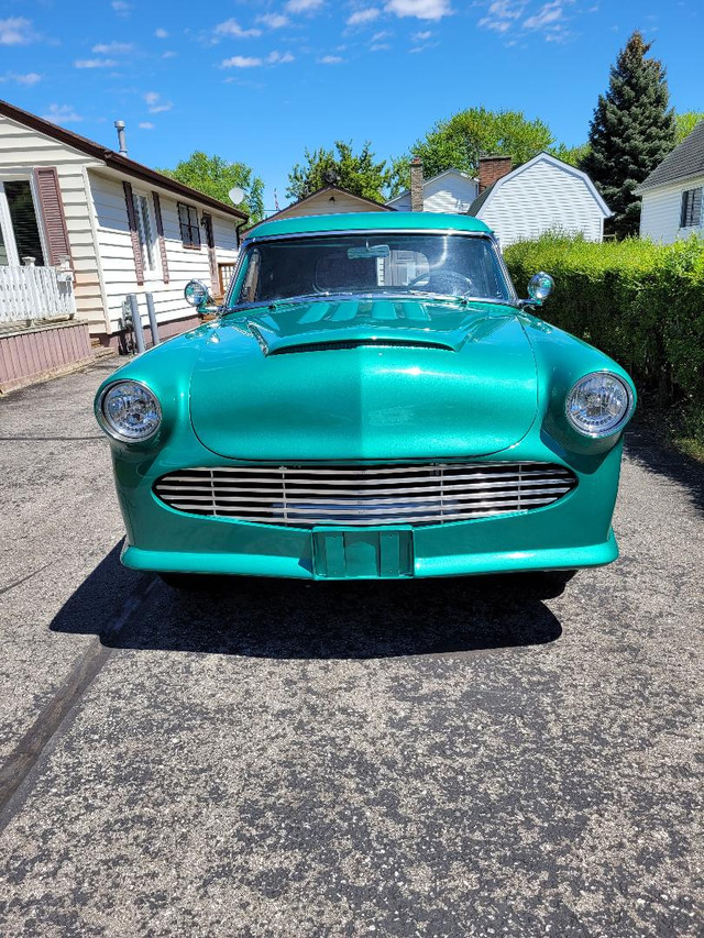 Was A Four Door and Now A Two Door (Exceptional) in Classic Cars in Sarnia - Image 4