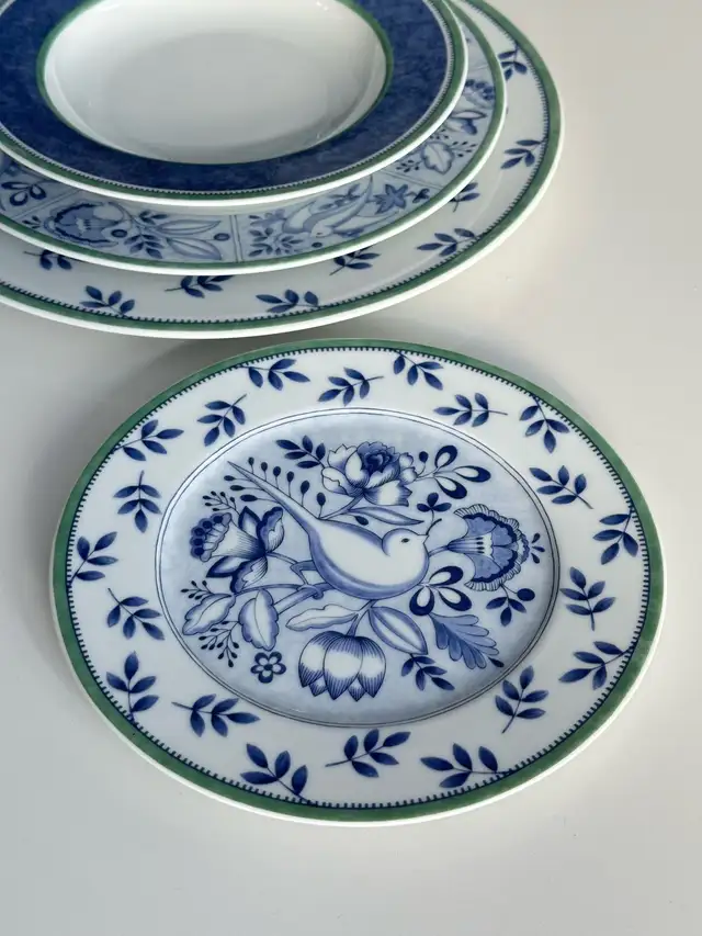 Villeroy & Boch Design Collection Excellent in Kitchen & Dining Wares in City of Montréal - Image 2