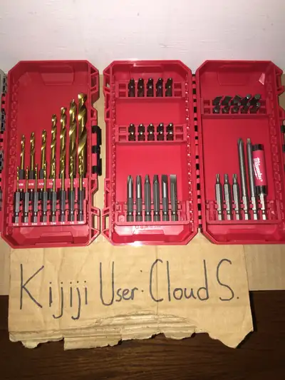 Milwaukee bits 57 pieces (NO PLASTIC CASE) ☘️☘️, View more