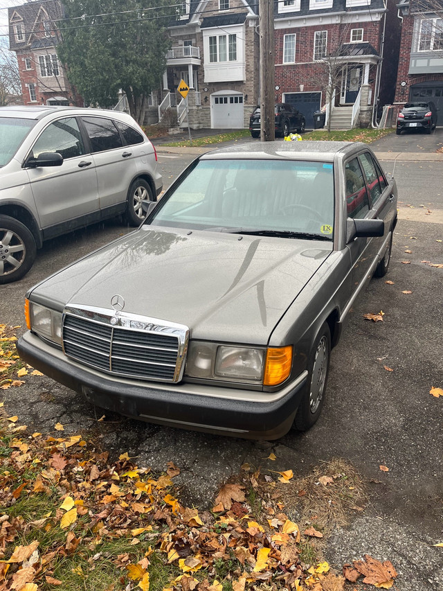 1989 Mercedes-Benz 190 E in Classic Cars in City of Toronto