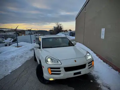 Selling my 2008 Porsche Cayenne V6 Drives good, engine & transmission working very well no issues, n...