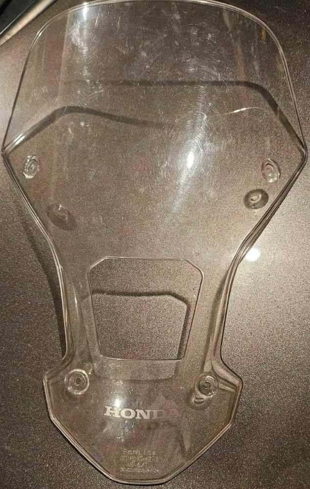 Honda Africa Twin (READ AD) DCT. Amazing Bike. REDUCED! in Touring in St. Albert - Image 10