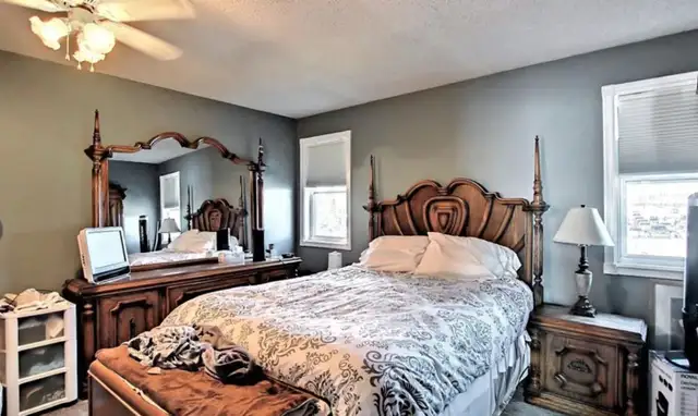 Room for rent by LRT station63782629214593120