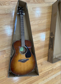 New condition - YAMAHA Acoustic Guitar FS800-Best offer accepted