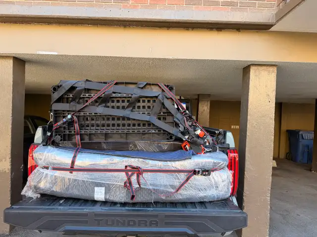HKers Pickup Truck Delivery $60 – Marketplace, IKEA, Small Moves in Moving & Storage in Calgary - Image 6