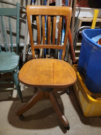 Wooden Chairs, High Chair, Bar Stool, Bankers - PRICES IN DESC.
