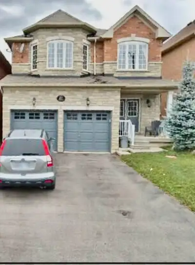 Detached 4 bedroom  house for rent in west Brampton