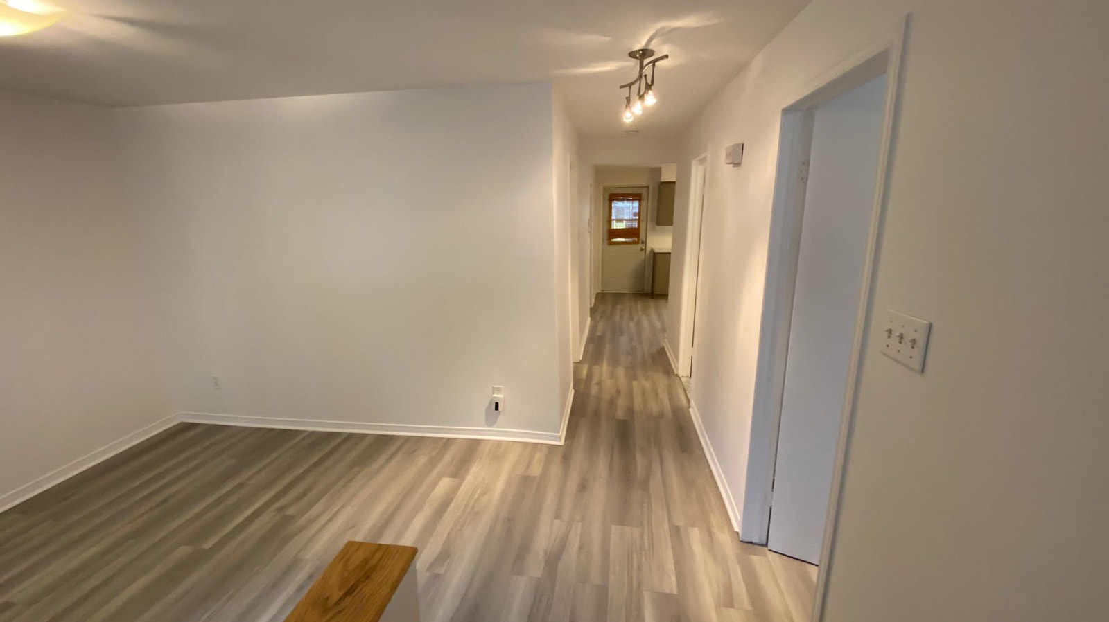 5 1/2 renové avec Jardin, ligne verte Honoré Beaugrand — photo 2