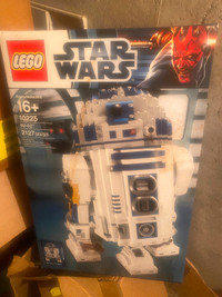 Lego R2D2  10225 Brand New In Box
