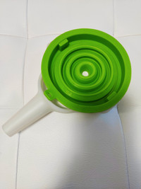 4" Collapsible Silicone Funnel
