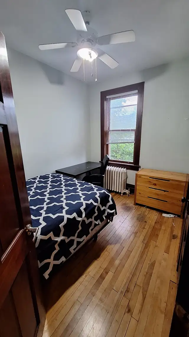 Sandy Hill (Stewart) furnished room All-incl price. Female Only