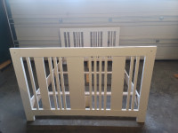 Beautiful Double Size Bedframe Dropoff Extra $30