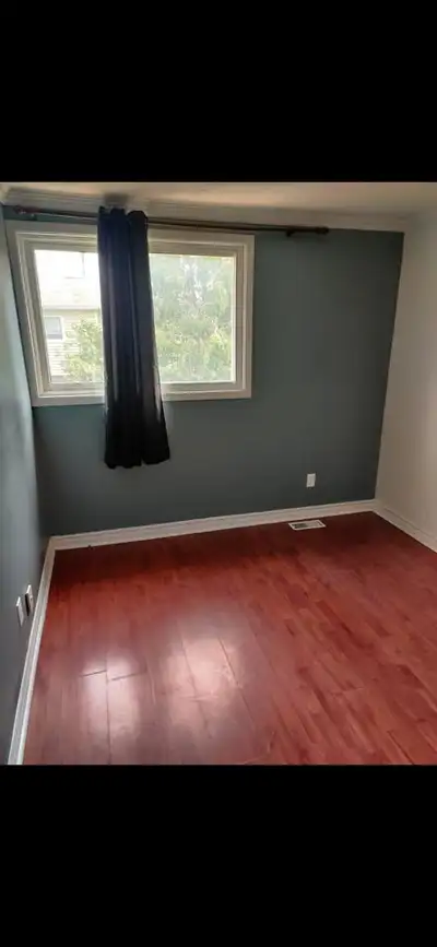 One room left for rent. Furnished $900 or Unfurnished $800 (For 1 room). Everything is included (wif...