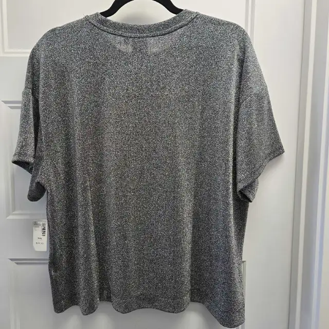 NEW Reitmans Rock & Shine Women's T-Shirt sz XXL in Women's - Tops & Outerwear in Winnipeg - Image 3