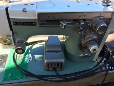 SIMPLICITY SEWING MACHINE MODEL # 446 WITH CASE $65