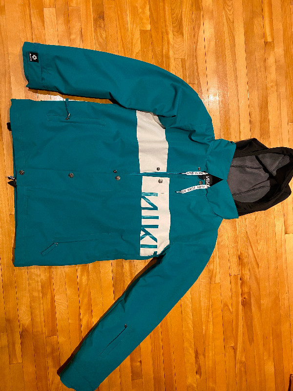 Manteau ski snowboard Nikita dans Femmes - Hauts et vêtements d'extérieur  à Laval/Rive Nord