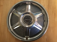 Mustang/Dodge Monaco/Mercury/Plymouth Duster hubcap