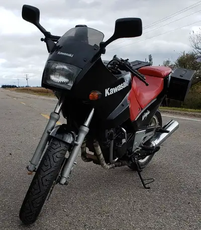 Selling: 1987 Kawasaki Ninja 250 (EX250) Location: North York (GTA) Upgraded to a newer bike, so I’m...