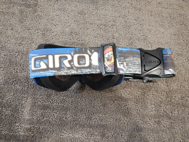 Kids Giro Winter Goggles, $30 in Ski in Saskatoon - Image 2