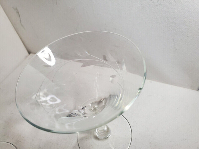 Vintage martini glasses set used / ensemble de verres à martini dans Autre  à Ouest de l’Île - Image 2
