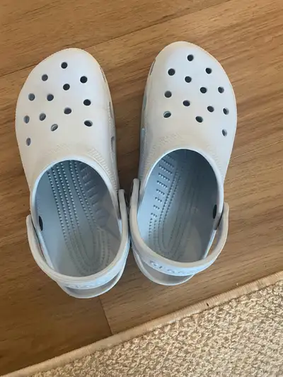 Light Blue Gently Used crocs. PU Mount Brydges $35 cross posted