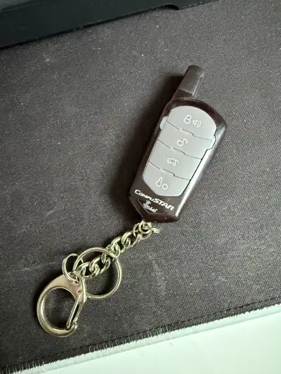CompuSTAR 1WSSR-25 Keyfob Remote Transmitter Like new, pickup SW Edmonton