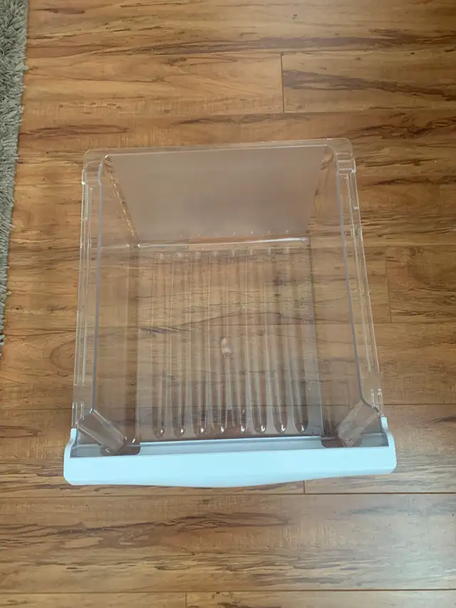 2 Fridge Buckets in Kitchen & Dining Wares in Calgary - Image 4